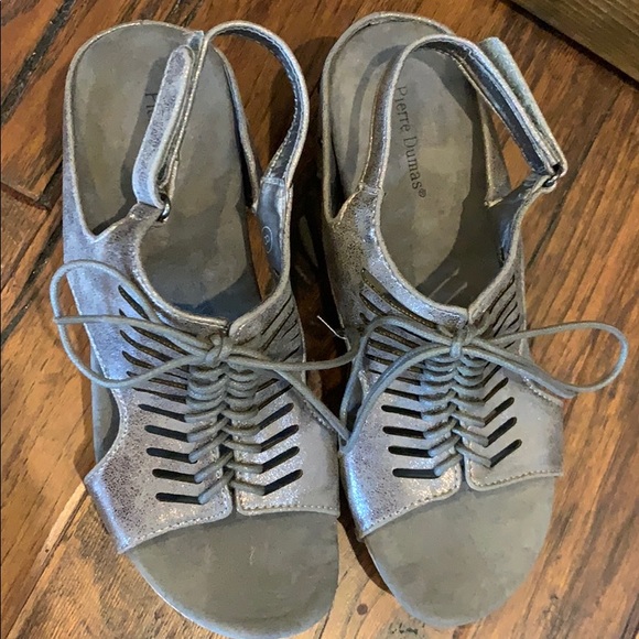 Metallic Wedges - Picture 4 of 7